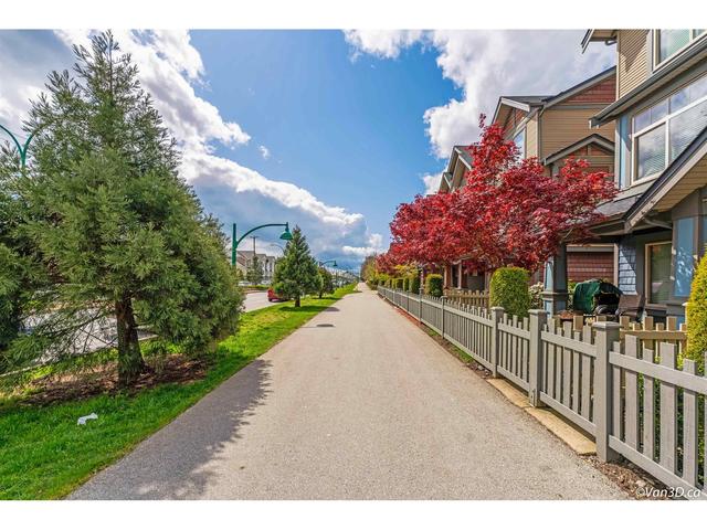 77 - 7121 192 Street, House attached with 4 bedrooms, 4 bathrooms and 2 parking in Surrey BC | Image 36