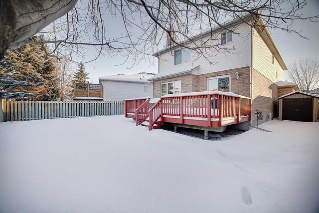 660 Spinnaker Cres, House detached with 3 bedrooms, 3 bathrooms and 4 parking in Waterloo ON | Image 25