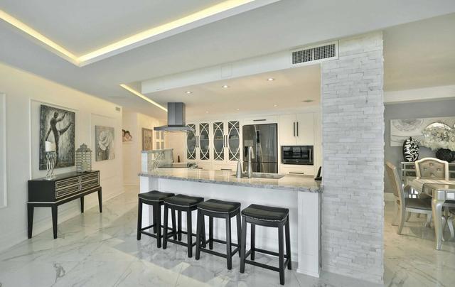 203 - 2010 Islington Ave, Condo with 3 bedrooms, 2 bathrooms and 2 parking in Toronto ON | Image 3