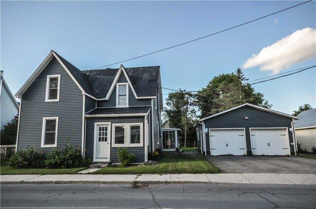 20 Water St, House detached with 3 bedrooms, 2 bathrooms and 2 parking in North Grenville ON | Image 1