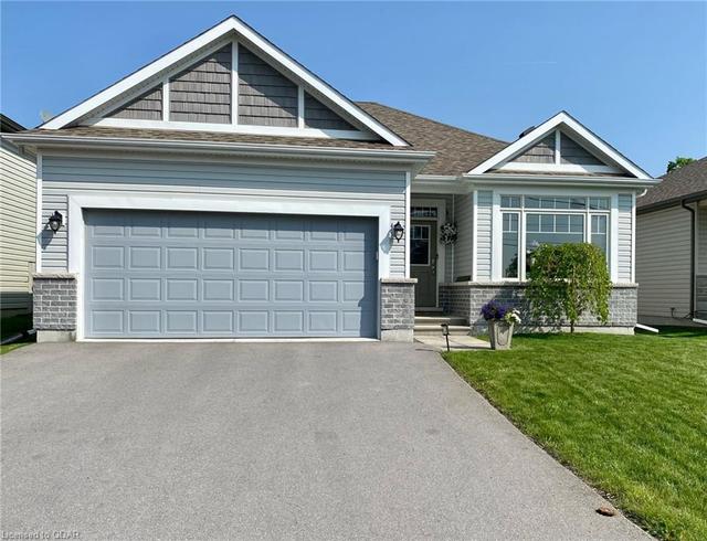 332 Cannifton Road N, House detached with 5 bedrooms, 3 bathrooms and 4 parking in Belleville ON | Image 1