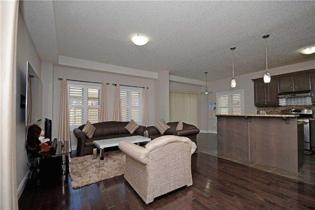 94 Eden Oak Tr, House detached with 3 bedrooms, 3 bathrooms and 2 parking in Kitchener ON | Image 6