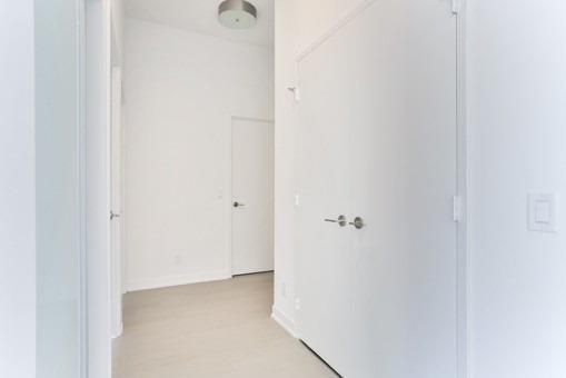 n1111 - 455 Front St E, Condo with 3 bedrooms, 2 bathrooms and 1 parking in Toronto ON | Image 2