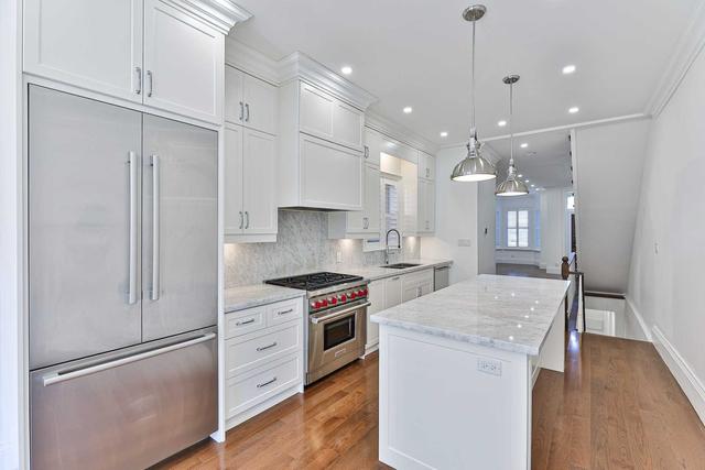 79 Sullivan St, House attached with 4 bedrooms, 5 bathrooms and 2 parking in Toronto ON | Image 26