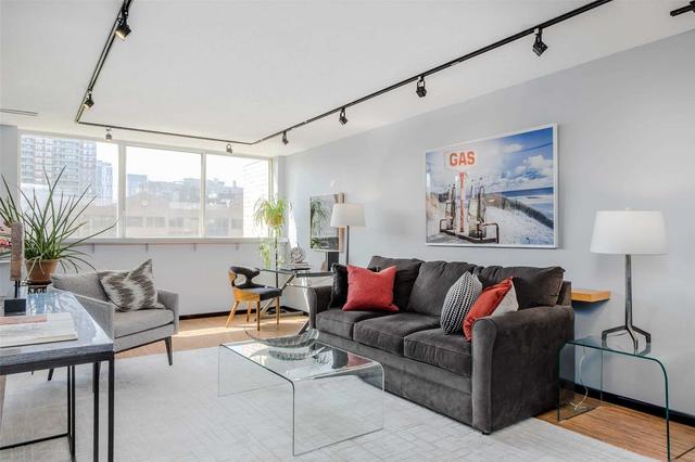 409 - 15 Maitland Pl, Condo with 1 bedrooms, 1 bathrooms and 1 parking in Toronto ON | Image 23
