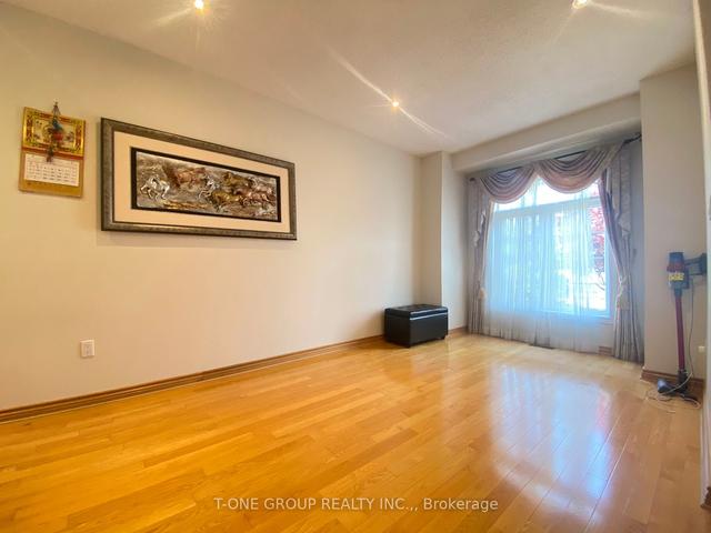 88 Sanwood Blvd, House detached with 4 bedrooms, 4 bathrooms and 2 parking in Toronto ON | Image 23