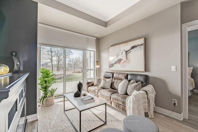 129 - 3500 Lakeshore Rd W, Condo with 2 bedrooms, 2 bathrooms and 2 parking in Oakville ON | Image 4