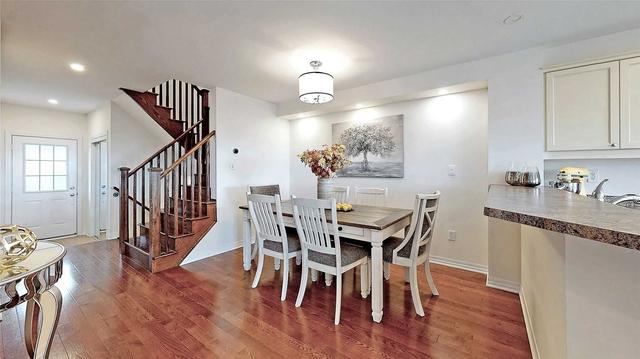 1894 Liatris Dr, House attached with 3 bedrooms, 3 bathrooms and 2 parking in Pickering ON | Image 3
