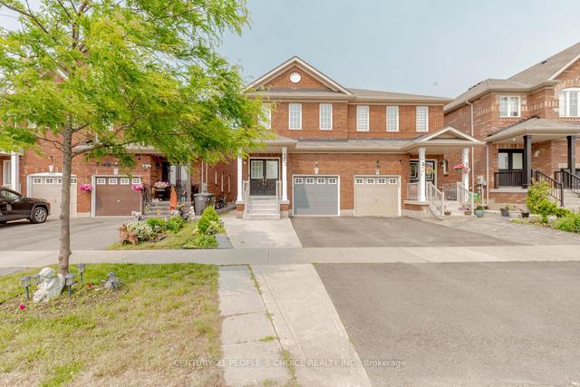 97 Heartview Rd, House semidetached with 3 bedrooms, 4 bathrooms and 4 parking in Brampton ON | Image 1