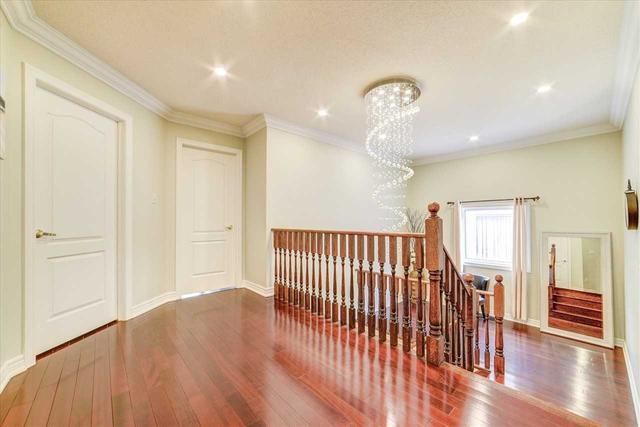 23 Coakwell Dr, House detached with 4 bedrooms, 5 bathrooms and 6 parking in Markham ON | Image 10
