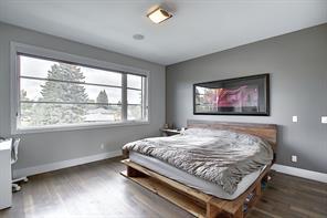 47 Rossmere Road Sw, Home with 4 bedrooms, 3 bathrooms and 2 parking in Calgary AB | Image 16