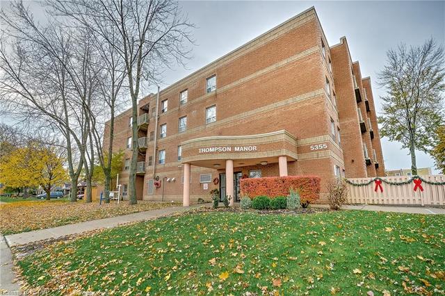 401 - 5355 Wyandotte Street E, House attached with 2 bedrooms, 1 bathrooms and 1 parking in Windsor ON | Image 11