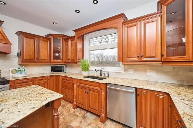 50460 Phillips Road, House detached with 4 bedrooms, 2 bathrooms and 18 parking in Wainfleet ON | Image 3