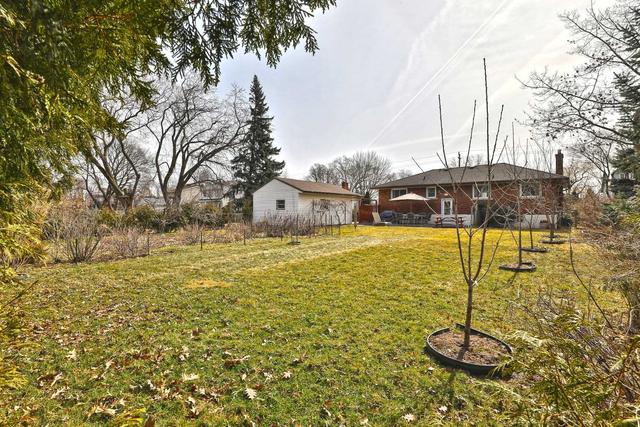 2313 Fassel Ave, House detached with 3 bedrooms, 3 bathrooms and 10 parking in Burlington ON | Image 20