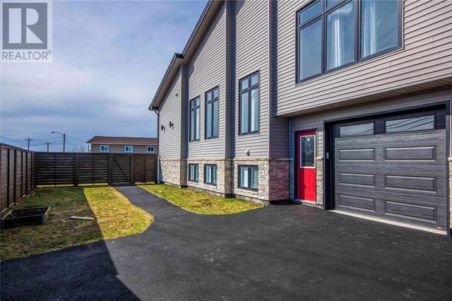 2 Holland Place, House detached with 3 bedrooms, 2 bathrooms and null parking in Paradise NL | Image 5