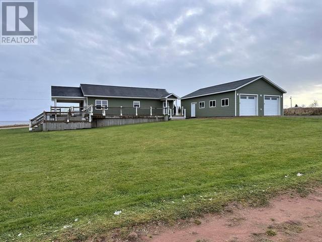 182 Sheep Pond Road, House detached with 2 bedrooms, 1 bathrooms and null parking in Souris West PE | Image 3