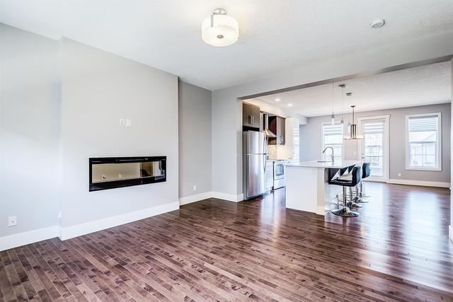 12 Quarry Lane Se, Home with 3 bedrooms, 2 bathrooms and 2 parking in Calgary AB | Image 5