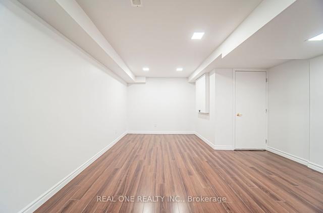 23 Rizal Ave, House attached with 3 bedrooms, 3 bathrooms and 3 parking in Markham ON | Image 27