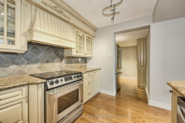 th4 - 185 Robinson St, Townhouse with 2 bedrooms, 2 bathrooms and 1 parking in Oakville ON | Image 7