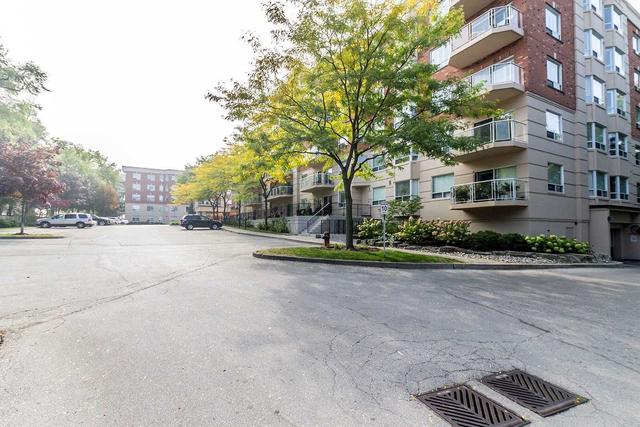 410 - 5188 Lakeshore Rd, Condo with 2 bedrooms, 2 bathrooms and 1 parking in Burlington ON | Image 37