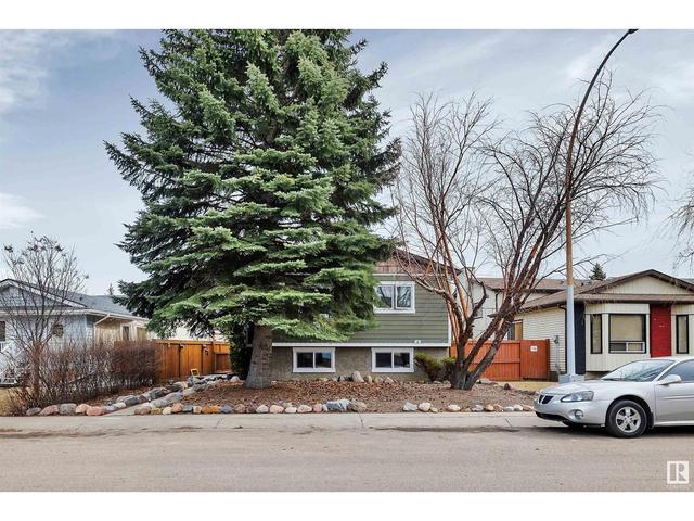 391 Kirkpatrick Cr Nw, House detached with 3 bedrooms, 2 bathrooms and null parking in Edmonton AB | Image 2