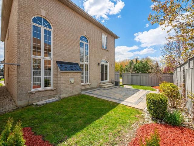 2 Shadetree Cres, House detached with 3 bedrooms, 4 bathrooms and 6 parking in Vaughan ON | Image 35