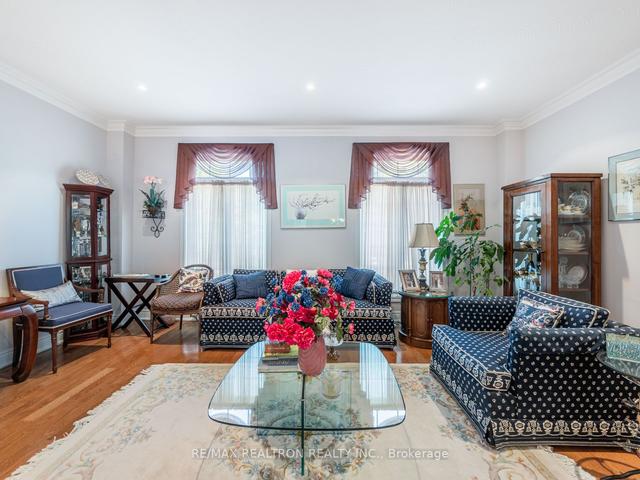 480 Kenneth Ave, House detached with 4 bedrooms, 4 bathrooms and 4 parking in Toronto ON | Image 34