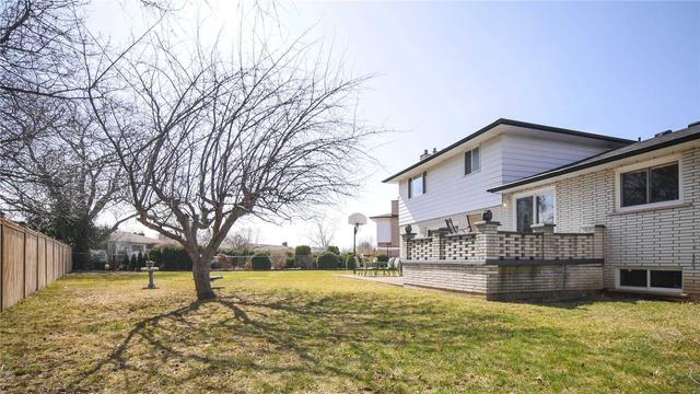 23 Orlando Dr, House detached with 3 bedrooms, 3 bathrooms and 4 parking in St. Catharines ON | Image 33