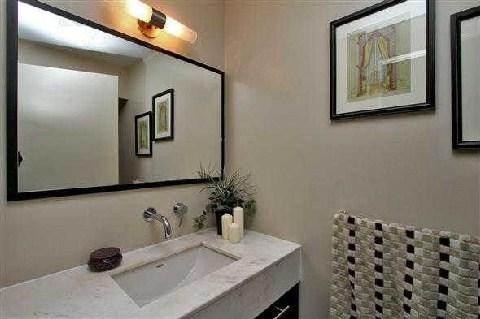 lph10 - 21 Nelson St, Condo with 1 bedrooms, 2 bathrooms and 1 parking in Toronto ON | Image 11
