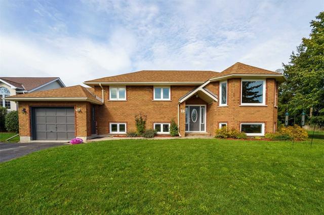 16 First Ave, House detached with 2 bedrooms, 2 bathrooms and 5 parking in Prince Edward County ON | Image 1