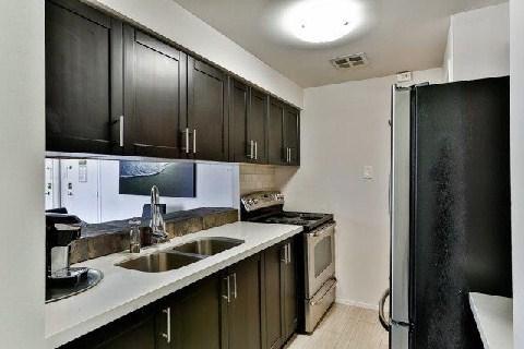 662 - 49 Mccaul St, Condo with 2 bedrooms, 1 bathrooms and null parking in Toronto ON | Image 8