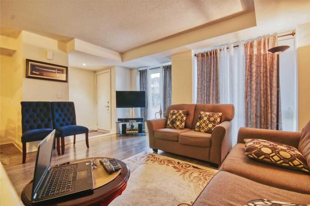 89 - 100 Dufay Rd, Townhouse with 2 bedrooms, 2 bathrooms and 2 parking in Brampton ON | Image 5