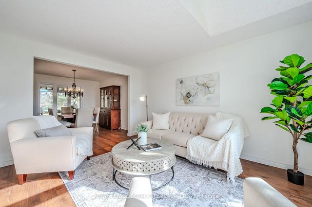 7 Elderberry Crt, House detached with 4 bedrooms, 4 bathrooms and 6 parking in Guelph ON | Image 12