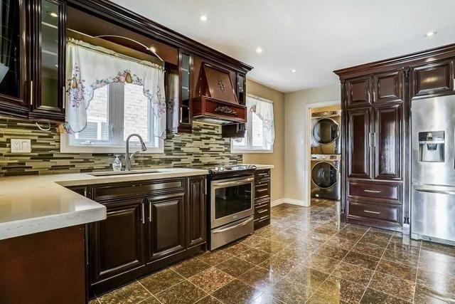 upper - 23 Ivan Daniels Dr, House attached with 4 bedrooms, 3 bathrooms and 3 parking in Markham ON | Image 9