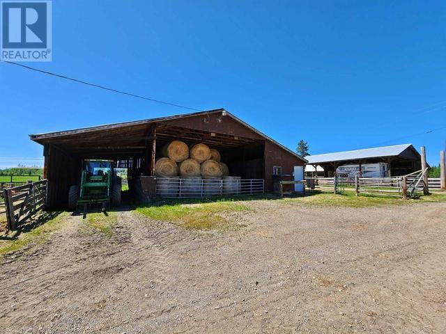 3489 Durrell Road, House detached with 5 bedrooms, 3 bathrooms and null parking in Cariboo A BC | Image 33