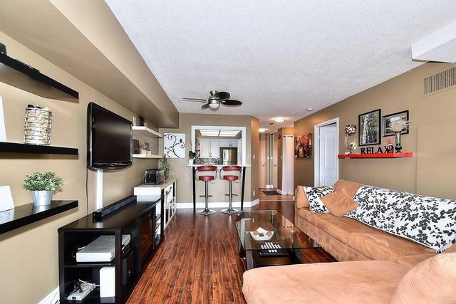 504 - 25 Cumberland Lane, Condo with 1 bedrooms, 1 bathrooms and 1 parking in Ajax ON | Image 3
