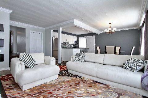 861 Scarborough Golf Clu Rd, House detached with 3 bedrooms, 2 bathrooms and 4 parking in Toronto ON | Image 5