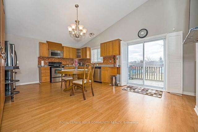 17 Ayr Cres, House detached with 3 bedrooms, 3 bathrooms and 6 parking in Toronto ON | Image 37