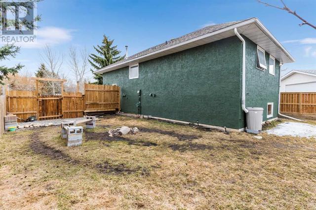2108 7 Avenue, House detached with 4 bedrooms, 2 bathrooms and 2 parking in Didsbury AB | Image 35