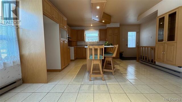2247 Rue Centrale, House detached with 4 bedrooms, 2 bathrooms and null parking in Haut Madawaska NB | Image 5