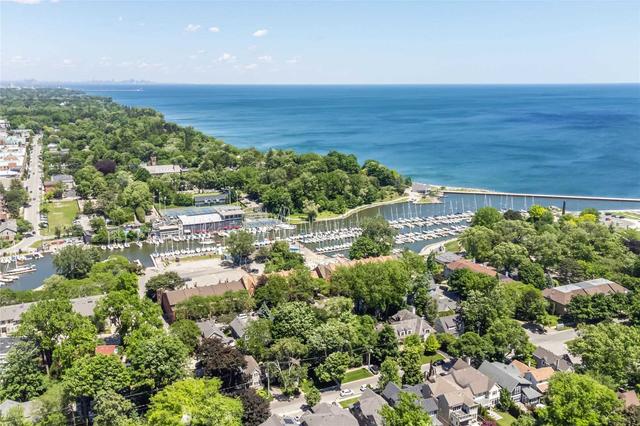 9 - 92 Lakeshore Rd W, House attached with 2 bedrooms, 4 bathrooms and 2 parking in Oakville ON | Image 24