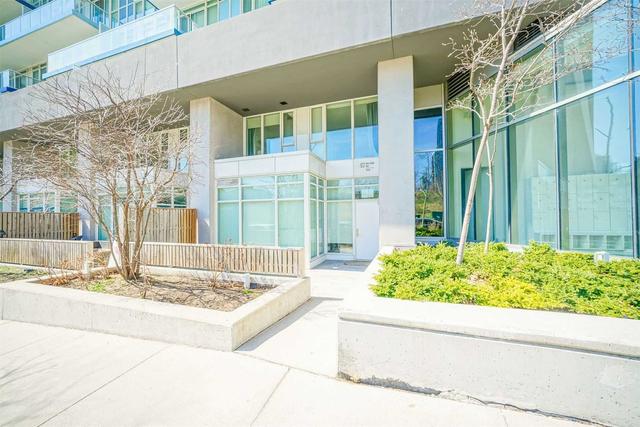 th#1 - 62 Dan Leckie Way, Townhouse with 3 bedrooms, 3 bathrooms and 2 parking in Toronto ON | Image 1