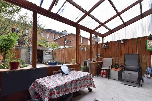 131a Prescott Ave, House semidetached with 3 bedrooms, 2 bathrooms and 1 parking in Toronto ON | Image 31