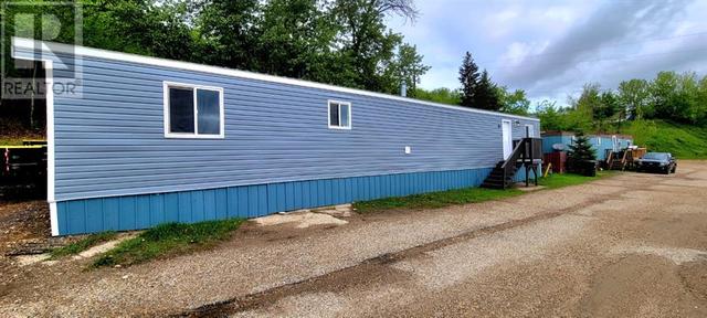 a39 Terrace Trailer Park, Home with 2 bedrooms, 1 bathrooms and 2 parking in Peace River AB | Card Image