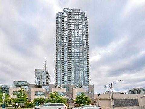 4209 - 11 Brunel Crt, Condo with 1 bedrooms, 1 bathrooms and 1 parking in Toronto ON | Image 1