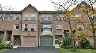 68 - 2272 Mowat Ave, House attached with 3 bedrooms, 3 bathrooms and null parking in Oakville ON | Image 1