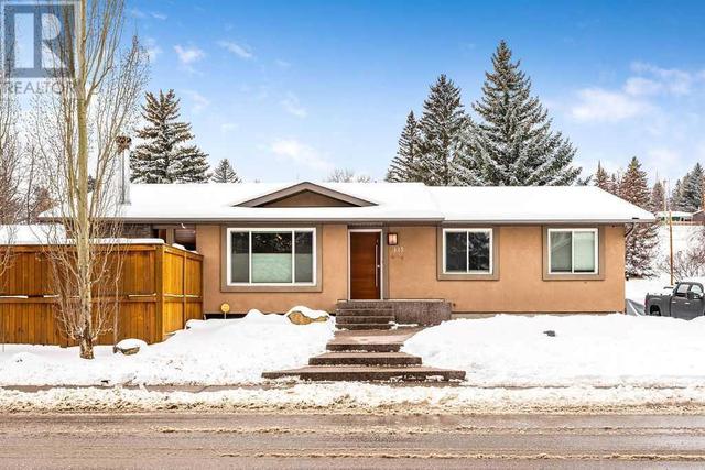 1445 Lake Ontario Drive Se, House detached with 3 bedrooms, 2 bathrooms and 2 parking in Calgary AB | Image 2