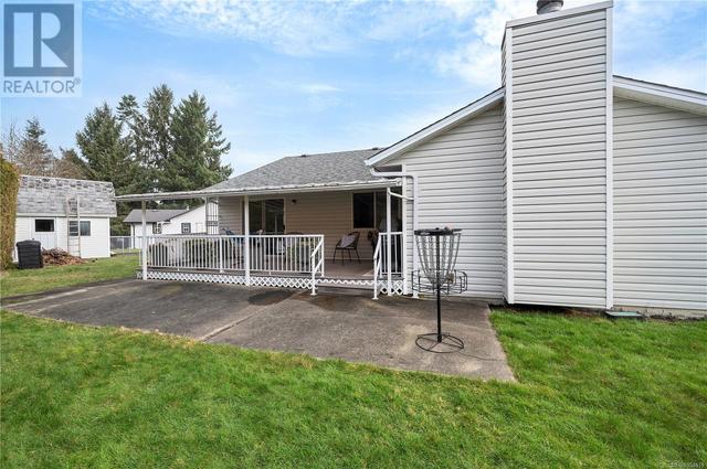 730 Applegate Rd, House detached with 3 bedrooms, 2 bathrooms and 5 parking in Campbell River BC | Image 38