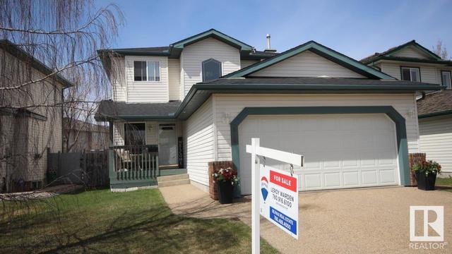 918 Normandy Dr, House detached with 3 bedrooms, 3 bathrooms and 2 parking in Edmonton AB | Card Image