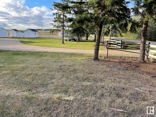 51046 Rge Rd 224, House detached with 4 bedrooms, 2 bathrooms and null parking in Strathcona County AB | Image 14